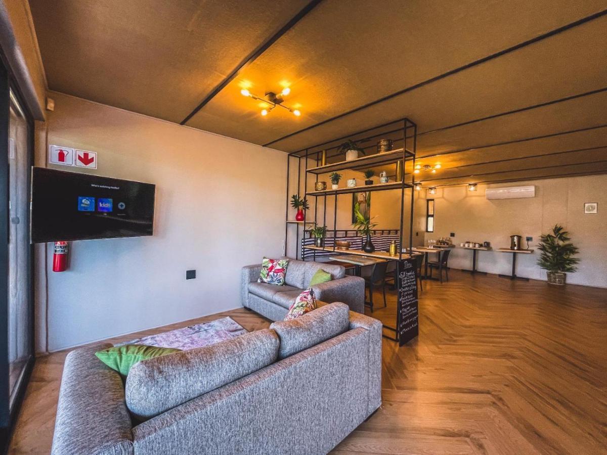 Le Bezz Guesthouse Ballito Esterno foto